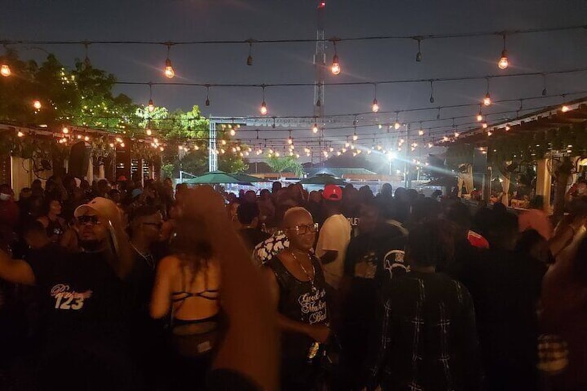 Accra Nightlife with Afrobeat Music and Dance 