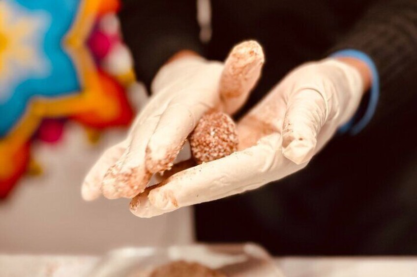 Make your own chocolates in Bruges