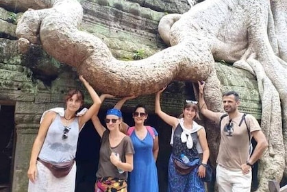 1-Day Angkor Wat Private Tour With Tuk-Tuk From Siem Reap