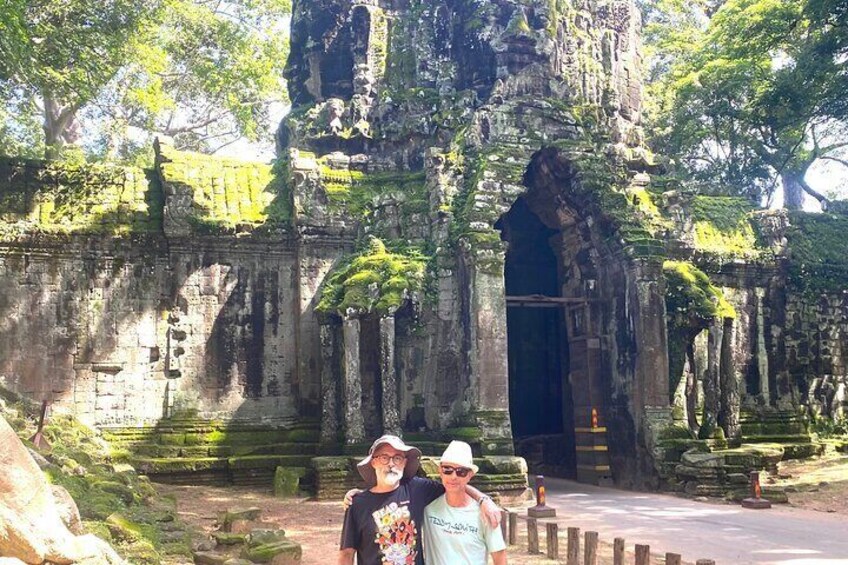 Northern gate of Angkor Thom city 