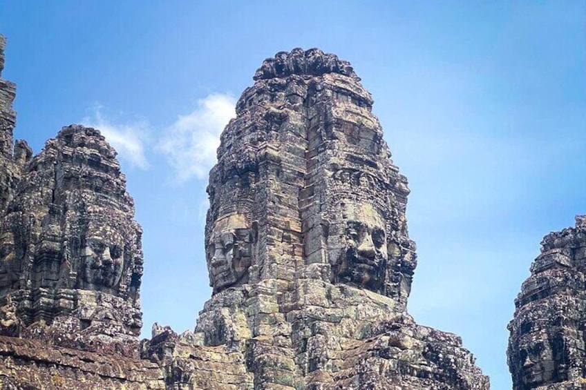 Bayon smiles temples 