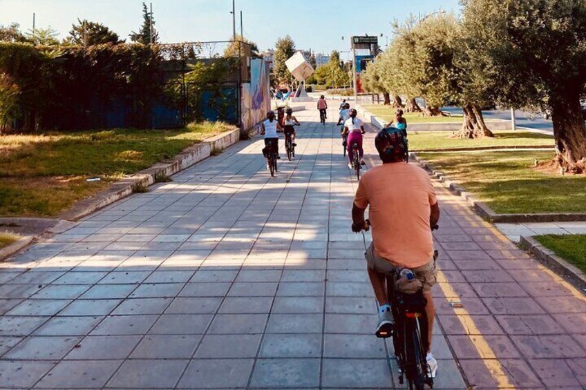 Thessaloniki Highlights Easy E-Bike Tour