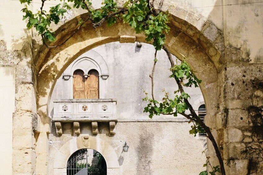 Syracuse: Small-Group Sicilian Wine Tasting