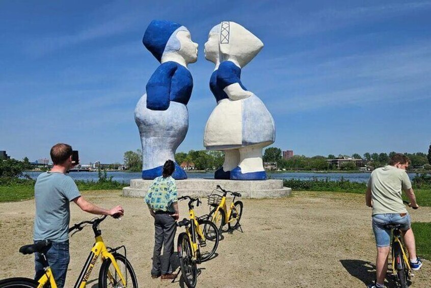 Zaanse Schans Windmills and Cheese Day Trip by E-bike