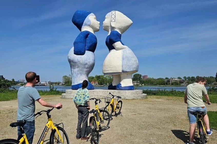 Zaanse Schans Windmills and Cheese Day Trip by E-bike