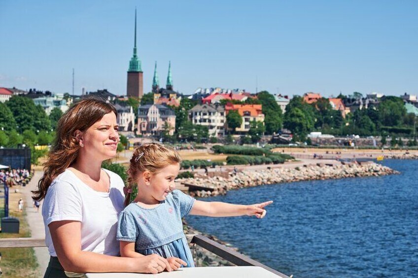 Helsinki Old Town Tour with Archipelago Boat Cruise Tickets