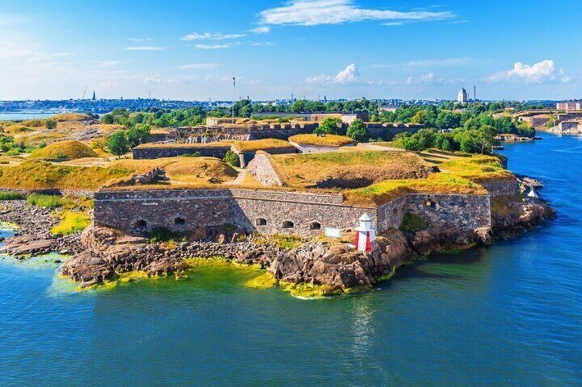 Helsinki Old Town Tour with Archipelago Boat Cruise Tickets