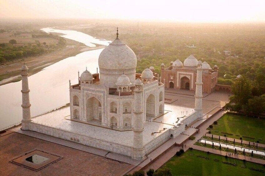Private Same-Day Agra Excursion from Bangalore