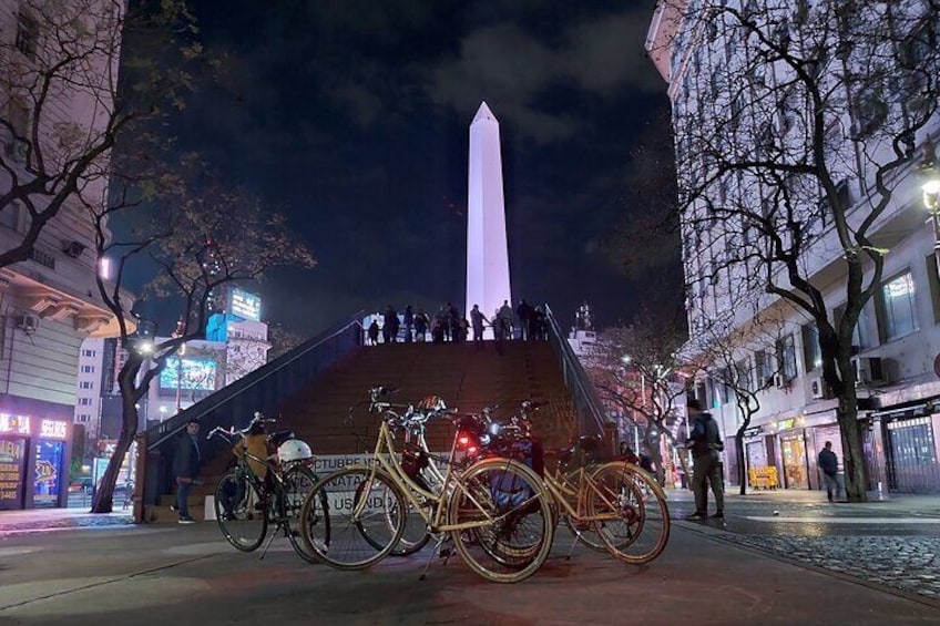 Experience the Night of Buenos Aires in a Bike