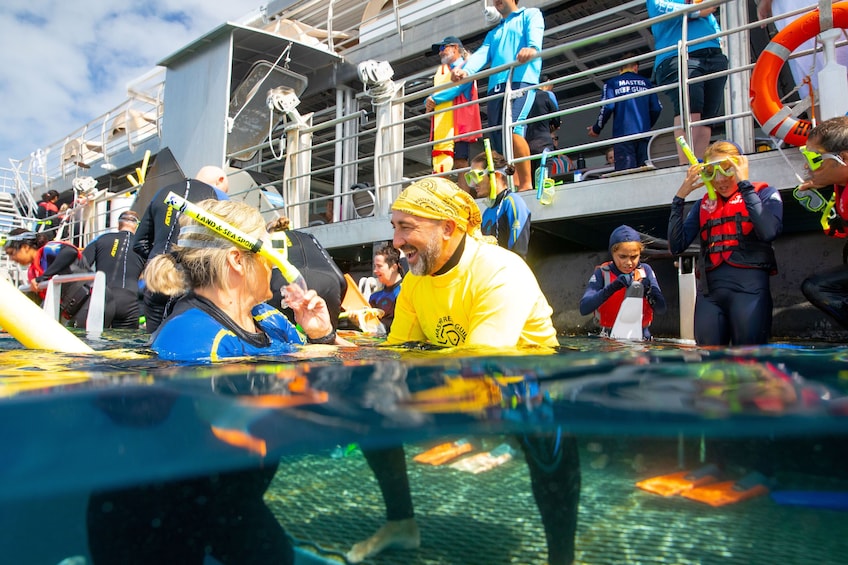 2-Day Great Barrier Reef Reefsuite Experience