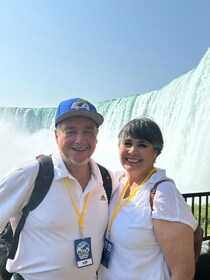 Niagara: Behind Falls Tour with Boat & Skylon Tower