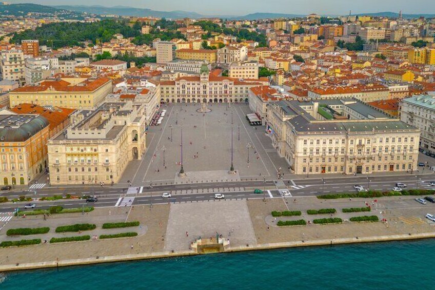 Kid-friendly Trieste Private Guided Tour for Families