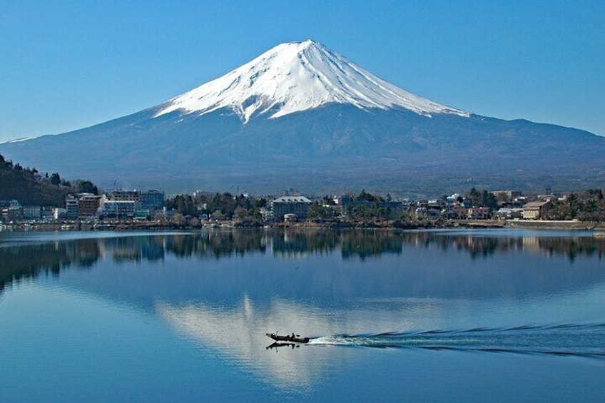 View of Mt. Fuji from Lake Kawaguchiko 