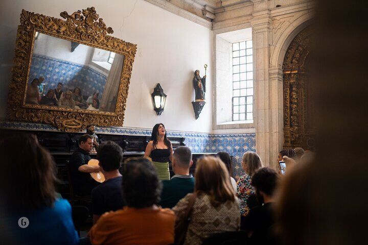 Fado Show in Porto and Guided Tour