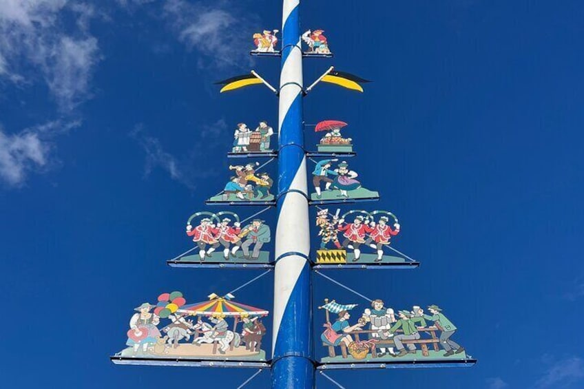 May Pole in Viktualienmarkt (Farmer's Open Air Market).