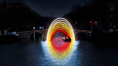Amsterdam: Light Festival Cruise with Drinks and Snacks
