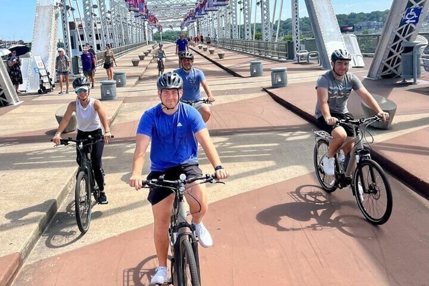 Sunset E-bike Tour of Nashville