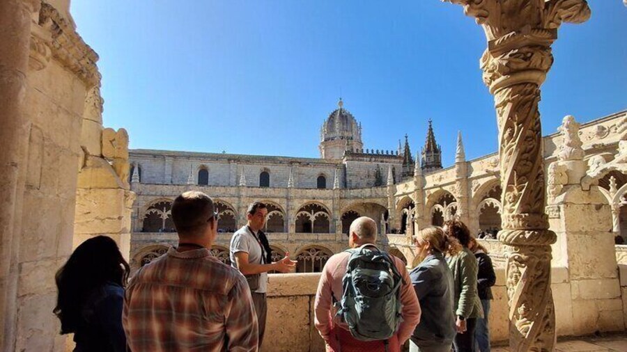 Lisbon: Belem Walking Tour with Jeronimos Monastery Tks Included