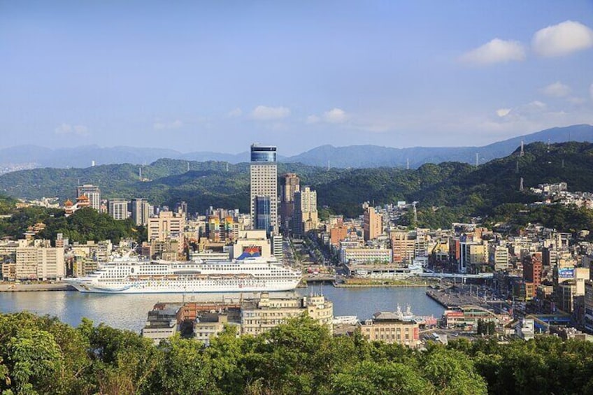 Tour For Cruise Guests: Keelung Tower, Heping Park, Fairy Cave