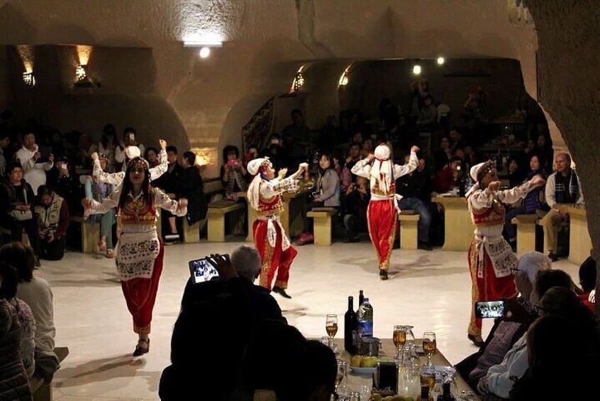 Turkish Night Show in Cave Restaurant 