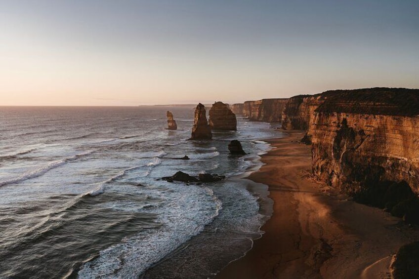 Sun Sets on the 12 Apostles