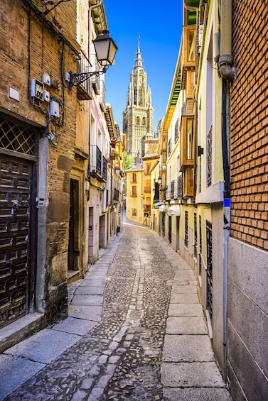 Narrow street in Spain