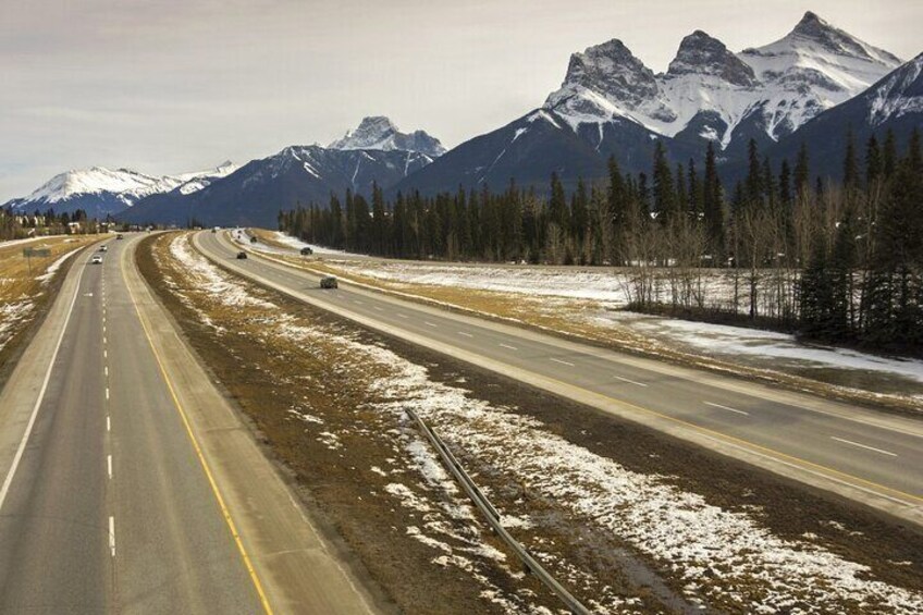 Banff Audio Guided Tour from Calgary