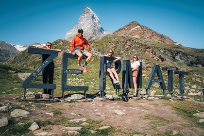 Zermatt, Matterhorn, Gletscherparadies mit der Seilbahn ab Montreux