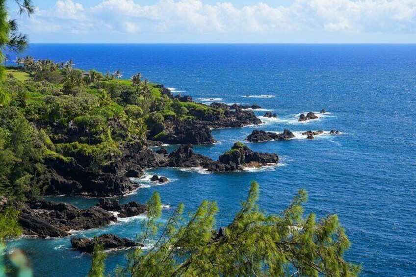 Private Road to Hana Tour In Cadillac Escalade with Hotel Pickup