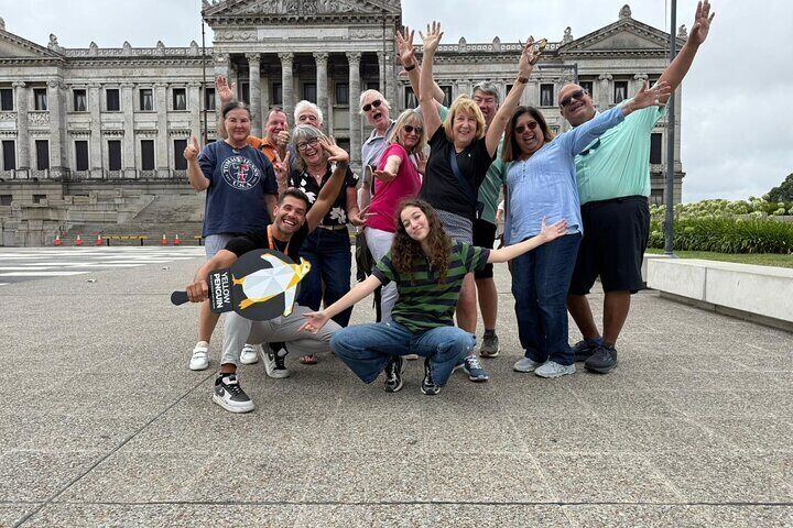 Montevideo Highlights: Shared City Tour for Cruise Passengers