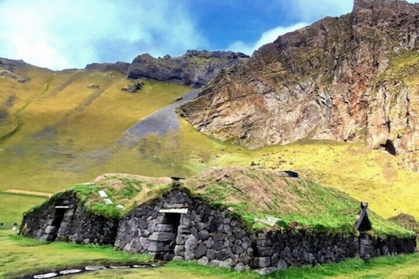 Westman Islands (Vestmannaeyjar)