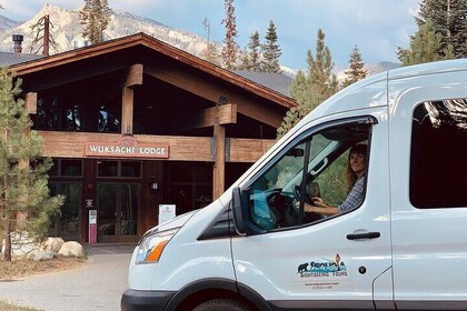 Small Group Sequoia Tour from Wuksachi Lodge with Lunch