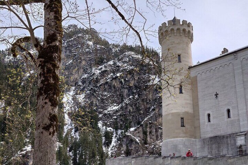 A Self Guided Walk from Hohenschwangau to Neuschwanstein Castle