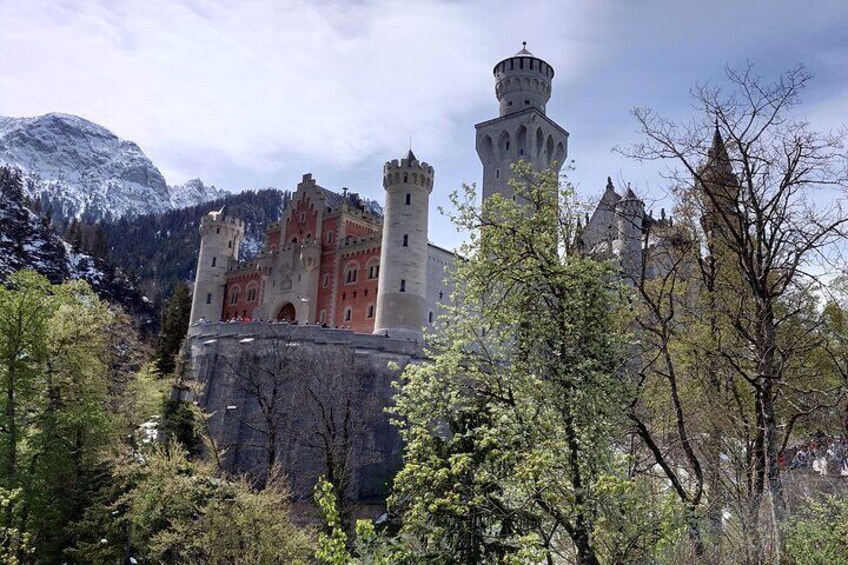 A Self Guided Walk from Hohenschwangau to Neuschwanstein Castle