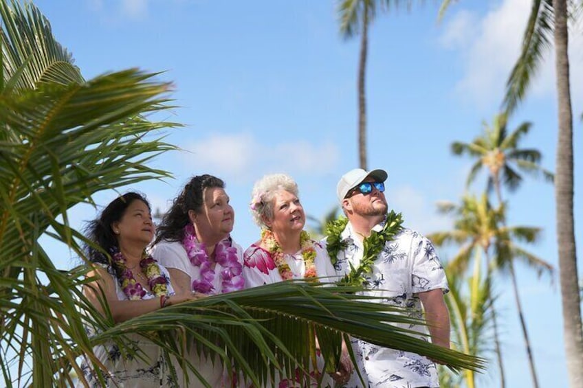 Group Photography Experience at Waikiki Beach