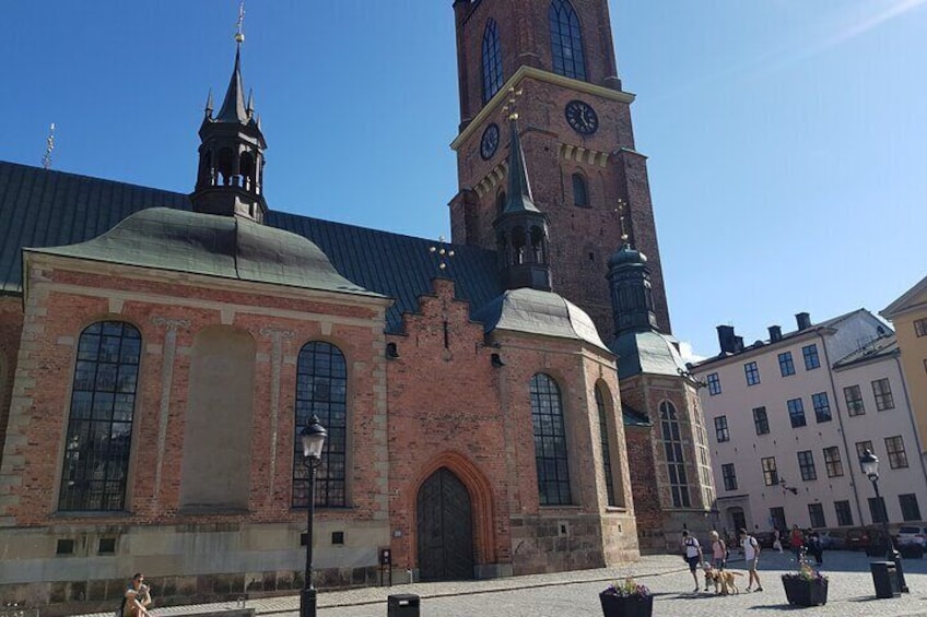 Ghosts of Stockholm's Old Town: A Self-Guided Walking Tour Game