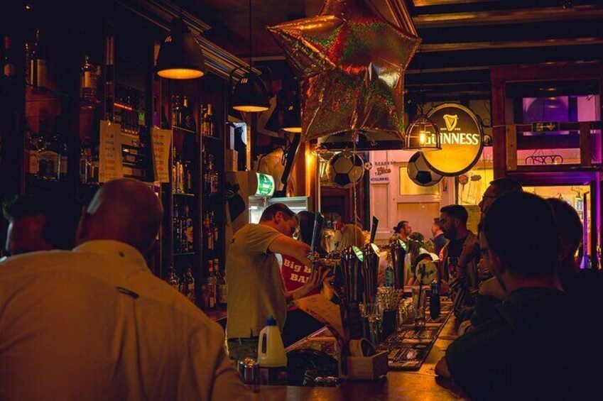 Guided Private Bar Tour in Amsterdam City Center