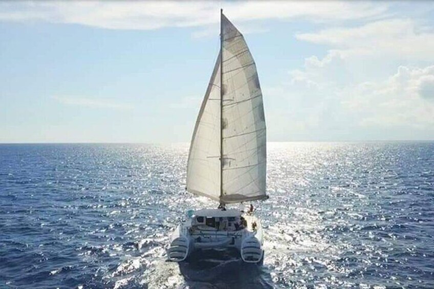 Sailing into the sunset aboard Lazy Linda, the perfect way to end a day in paradise