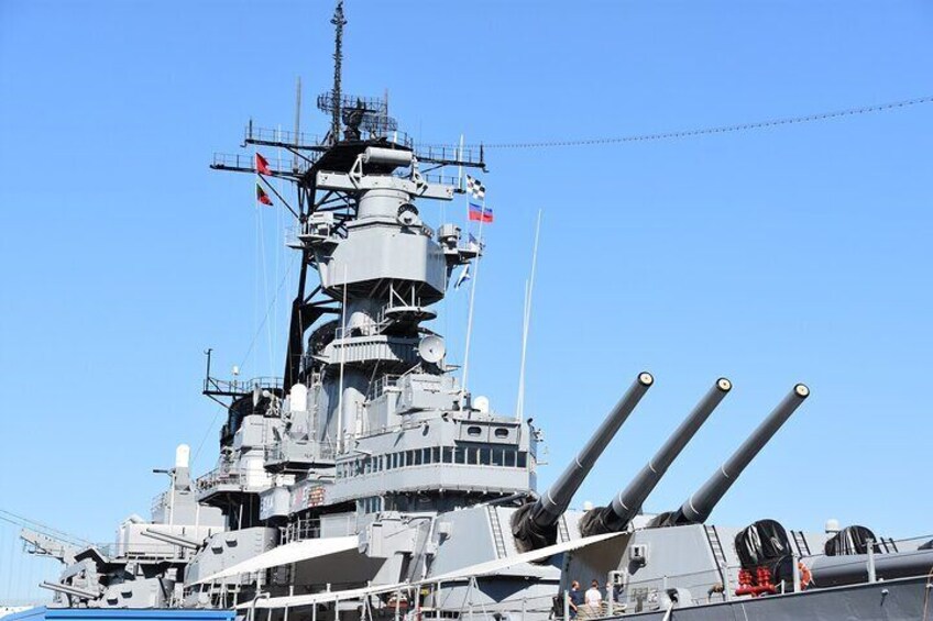 USS Iowa cannons.