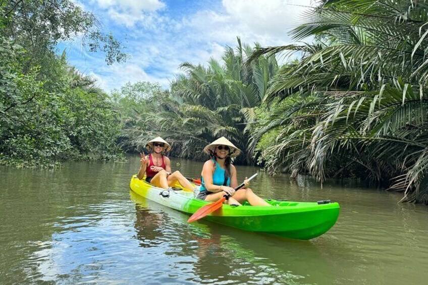 Private Tour to Cuchi Tunnels & Bike Village with Kayaking