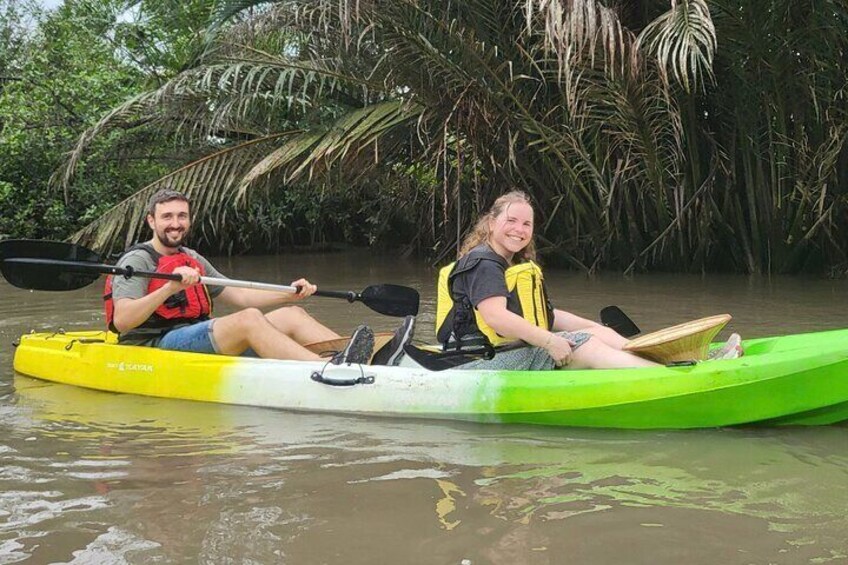 VIP Tour Cuchi Tunnels & Bike Village with Kayaking group 10pax