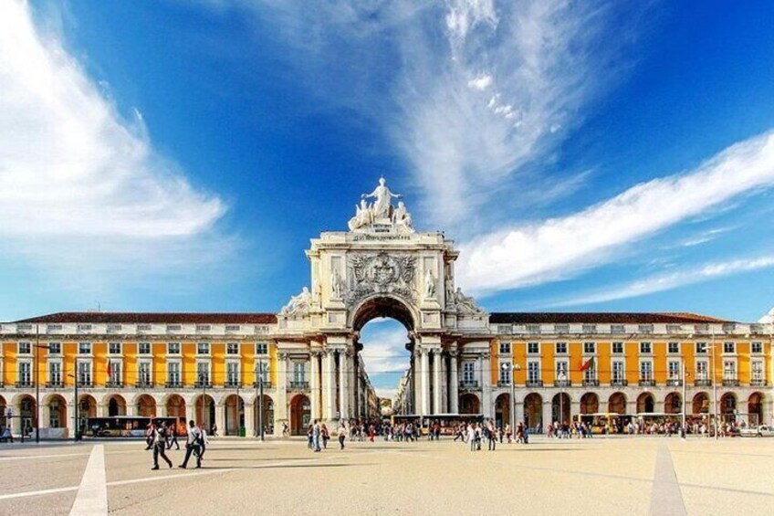 Experience Historical Lisbon City Tour