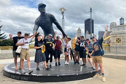 New! Black & Gold Sports History Tour