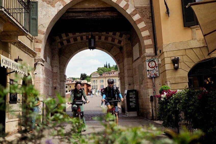 Explore Verona's History by Bike (Self Guided Tour)