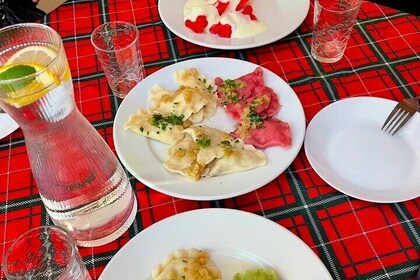 Recorrido auténtico de cerveza y pierogi por Cracovia