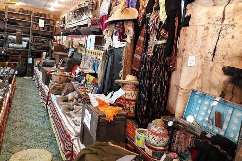 Shaqra heritage Village
& museum