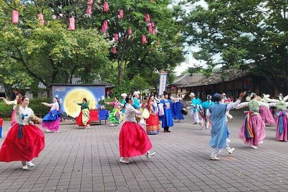 Tour privato del Korea Folk Village e della Fortezza di Whasung