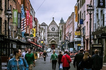 Dublin Highlights and Hidden Gems Walking Tour With A Guide