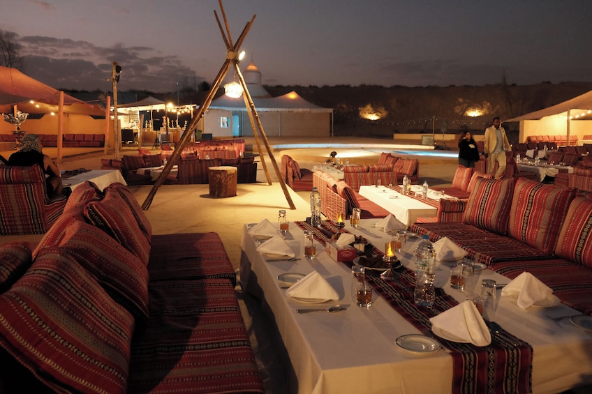 Dubai Caravanserai Safari with 5* Buffet Dinner and Shows