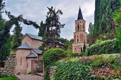 Vineyards Culture and Heritage Tour in Kakheti